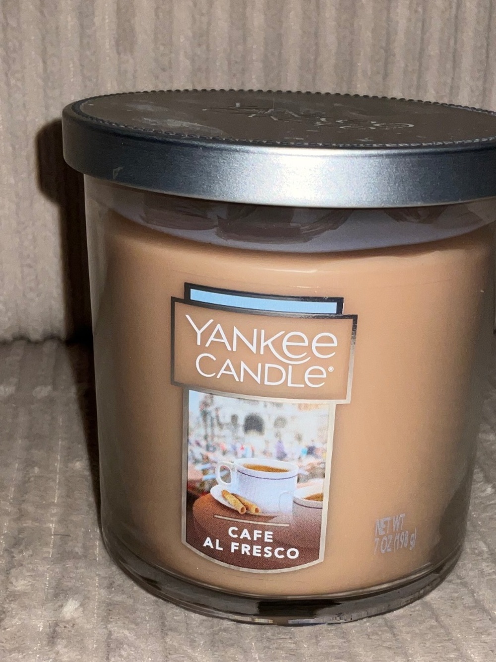 Yankee Candle Cafe Al Fresco 7oz Candle (coffee scented)